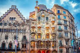From las ramblas to barceloneta, and from park güell to the sagrada familia, expl. How To Avoid Crowds In Barcelona Spain