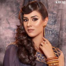 Mg hair and makeup on instagram: Be Reception Ready With Amrita Walia Hair Makeup Artist Outfit Nikaza Asian Couture Je Asian Bridal Hair Bridal Hair And Makeup Hair And Makeup Artist