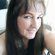 Debbie Gore's Instagram, Twitter & Facebook