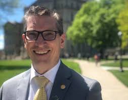 Meet the Candidate: (R) Incumbent and Sen. Mark Huizenga