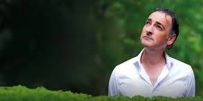 Alistair McGowan