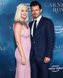 Orlando jonathan blanchard copeland bloom was born on january 13, 1977 in canterbury, kent, england. Katy Perry Sparks Rumours She S Secretly Married Orlando Bloom Thanks To Wedding Ring Aktuelle Boulevard Nachrichten Und Fotogalerien Zu Stars Sternchen