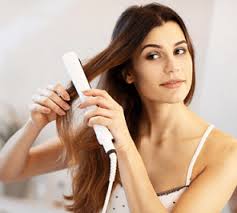 Short hair with layers offers great opportunities for experimenting with highlighting. Top 7 Best Hair Straighteners In India 2020 Review Buying Guide