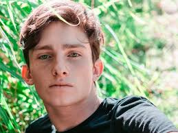 Facundo Alberetti By Nicolás Dolotowicz Vanity Teen 虚荣青年 Lifestyle & New  Faces Magazine