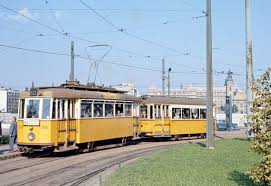Külföld, európai utak és hazai autós és bkv tömegközlekedési útvonalakkal. 63 As Villamos Budapest Wikipedia