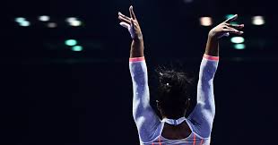 Jetzt hat sich die vierfache olympiasiegerin nochmal selbst übertroffen. Simone Biles Wahlt Die Schwierigkeit Weil Ich Kann Alleneuigkeiten