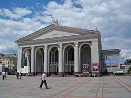 The first line of the song, all god's children need traveling shoes, is the title of a book by writer/poet maya angelou. Kulturnoe Rovno Unikalnye Pamyatniki Rodnogo Goroda Rivne City Com