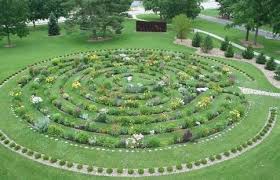 This Labyrinth Garden Earth Sculpture Is Excellent Labyrinth Garden Spiritual Garden Labyrinth