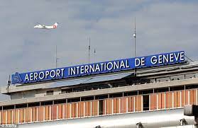 Site de l' a?roport de gen?ve, cointrin. Italian Woman Claims She Was Arrested In Row Over Hand Luggage Size On Easyjet Flight From Geneva Travelling Blogger