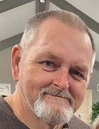 Sara Burge's Instagram, Twitter & Facebook