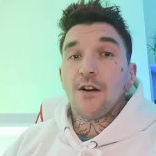 🖤 NOW LIVE 🖤, ., ., Just want to start with i love you guys so much the  support has been unreal and the growth is all thanks to you 💯🖤, ., .,  Both singles are now live