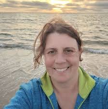 Karen Buchholz's Instagram, Twitter & Facebook