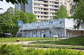 Bis 400 € bis 500 € bis 700 € bis 1.000 €. Wohnungsnot In Nurtingen Container Bleiben Langer Stehen Esslingen Stuttgarter Nachrichten