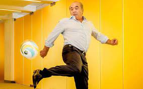 Rocco commisso was born on november 25, 1949 in saddle river, new jersey, united states (71 years old). Mn Rocco Commisso S Plans To Revive Ac Milan Ac Milan News