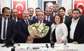 Check spelling or type a new query. Antalya Da Chp Li Muhittin Bocek Mazbatayi Aldi Gorevine Basladi Politika Haberleri
