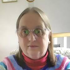 The Essential Guide to Crystals: All the Crystals You Will Ever Need for  Health, Healing, and Happiness: Lilly, Simon & Sue: 9781844839148:  Amazon.com: Books