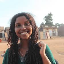 Ismahan Hersi's Instagram, Twitter & Facebook