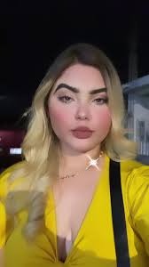 Scarface Y Elvira Bailando