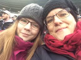 Roxanne Roy (@foxyroxyrick)