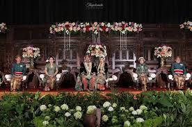 Rumah safa boutique & islamic wedding jl. Dekorasi Pernikahan Adat Jawa Thepotomoto S Blog