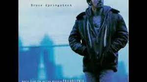 It won the 66th oscar award in 1994 for best original song as well as four grammys: Street Of Philadelphia Bruce Springsteen Youtube