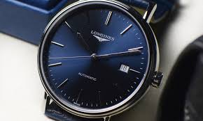 Mariage & montre - Page 5 Images?q=tbn:ANd9GcQ2-QbyKnijUrNtxcQedE-z7A8T8KwvlY236Q&s