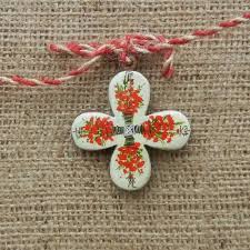 Paste fainoase, acrilice, penson, fire de martisoare. Http Thespoonman Ro Images Martisor Pictat 03 Jpg Handmade Christmas Ornaments Holiday Decor