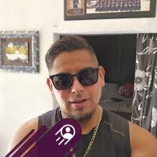 Carlos Michaels's Instagram, Twitter & Facebook