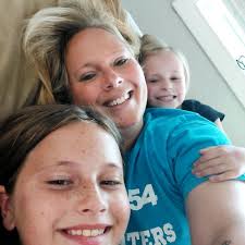 Which psychological thriller book should I start with?