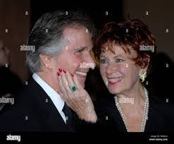 Eddie Ross's Instagram, Twitter & Facebook