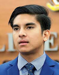 (minimal 2 orang dalam anggota keluarga).3. Menteri Belia Dan Sukan Syed Saddiq Berikrar Akan Meletakkan Jawatan