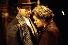 When lenin visited luxemburg in 1911, her beloved cat mimi rolled on her back and behaved enticingly towards him. Dvd Blu Ray Rosa Luxemburg