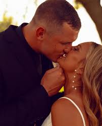 Jack, you may kiss your bride😊💕 Happy 1 week🤩