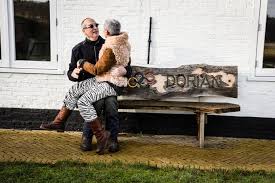 Op het bureau van chef de mission pieter van den hoogenband ligt een warme aanbeveling om dorian van rijsselberghe (31) als een soort rechterhand mee te nemen naar de olympische spelen. Mark En Geertje Over Hun Luie Kreng Dorian Van Rijsselberghe Andere Sporten Ad Nl