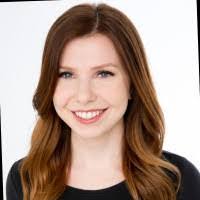 Stephanie Renner's Instagram, Twitter & Facebook