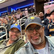 You know what it is!!! Time to shout happy birthday to my baby brother  Jeffery Campbell!!! I tried to celebrate this one with you but, couldn't  make it happen. We'll get 'em