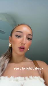 Amy Burnside X Yours