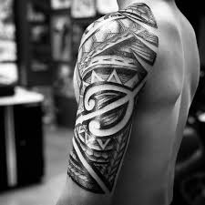 Discover the meaning of this powerful body art because the semicolon tattoo has such a poignant meaning, the wearer might prefer to keep it. Kona Tattoo Artist Che Pilago Brings His Clients Stories To The Surface West Hawaii Today