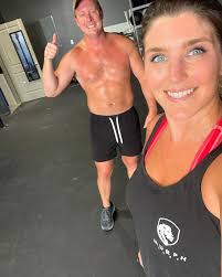 ✈️🌊🎶 La Jolla was a dream. The Rose Bowl was stressful. Oasis & Cage the  Elephant were phenomenal. Our delayed flight home made for a very long day  of travel. Grateful