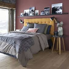 Couleurs Tendance 2021 Quelles Teintes A Privilegier Dans Votre Interieur Idee Deco Tete De Lit Deco Tete De Lit Deco Chambre Parental