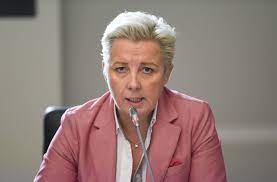 La directrice était attendue sur le circuit ce. Nmugebrd3orzcm