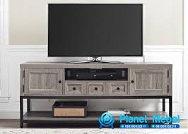 .ulang jika membeli meja tv dari kayu misalnya atau rak tv besi yang juga terbilang mahal karena komponennya dari besi dan pasti tahan lama. Jual Bufet Tv Minimalis Kaki Besi Model Industrial Furniture Planet Mebel