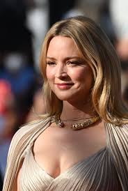 Son amour véritable pour niels schneider. Cannes Film Festival 2021 Virginie Efira Lit Up The Red Carpet The News 24