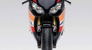 Bocoran desain dan fitur all new cbr 150 r 2021. Honda Cbr150r 2021 Philippines Price Specs Official Promos Motodeal