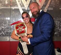 Ronda rousey wwe ronda jean rousey ufc ronda rosey rowdy ronda raw women's champion ariana grande martial arts evolution. Ronda Rousey Wins Raw Women S Title At Wwe Summerslam