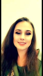 Eva Duff's Instagram, Twitter & Facebook