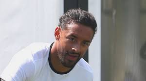 Christoph metzelder was born on november 5, 1980 in haltern am see, germany as christoph tobias metzelder. Haar Transplantation Bellarabi Jetzt Bell Haar Abi Fussball Bild De