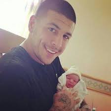 Aaron Hernandez His Daughter Avielle Janelle Hernandez 3 Hernandez New England Patriots Aaron