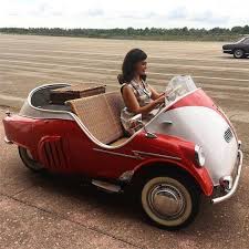 3 Twitter Bmw Isetta Classic Cars Isetta