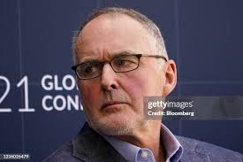 2,400 Fannie Mae Photos & High Res Pictures